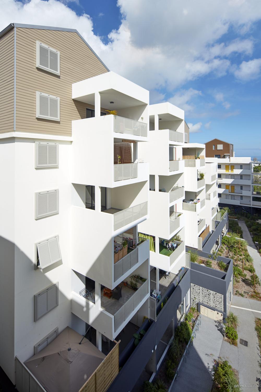 Des logements bioclimatiques à La Possession - Île de La Réunion