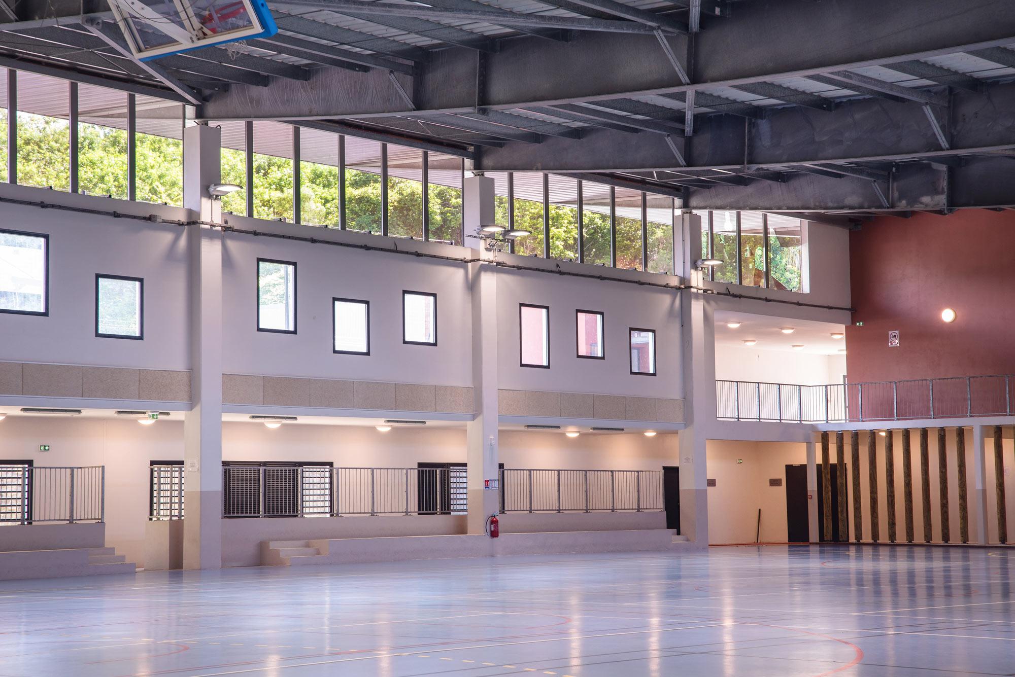 Le gymnase du collège Hégésippe Hoareau - Saint Louis